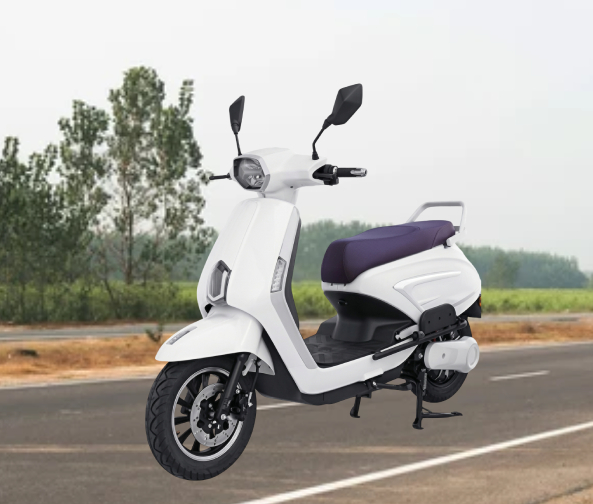 toned-image-modern-office-buildings-central-hong-kong_1112-1227 (6) (1) (4)